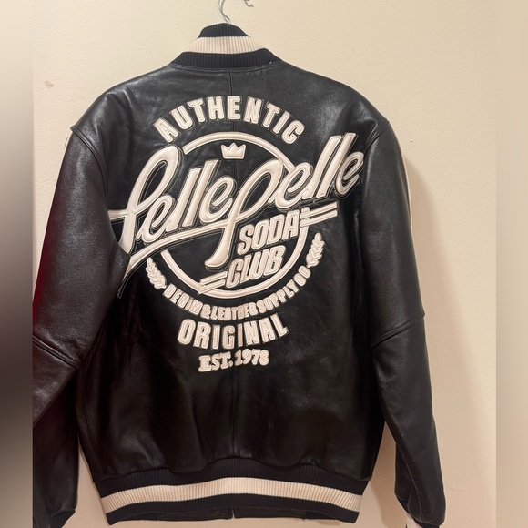 Natural leather coat by Pellepelle - Picture 2 of 6